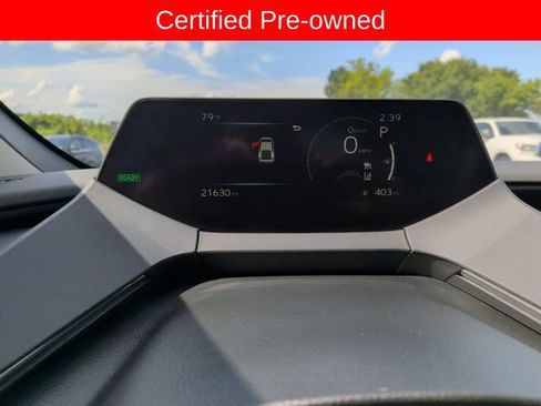 Used 2025 Toyota Prius LE FWD image 16