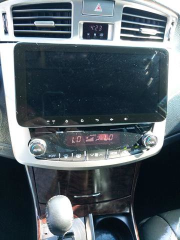 Used 2011 Toyota Avalon FWD image 25