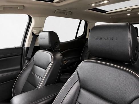 Used 2020 GMC Acadia Denali AWD/4WD image 16
