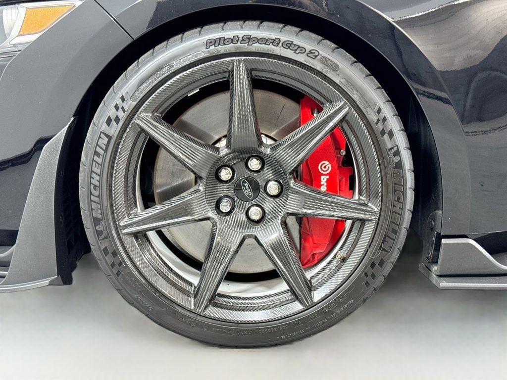 Used 2022 Ford Mustang Shelby GT500 w/ Carbon Fibre Track Pack RWD image 15