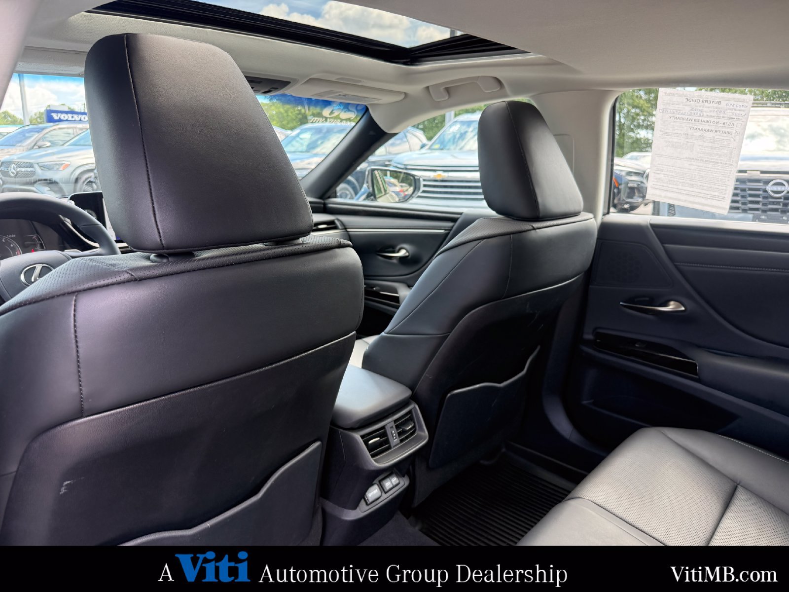 Used 2023 Lexus ES 350 w/ Premium Package FWD image 21