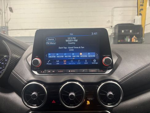 Used 2024 Nissan Sentra SV image 21