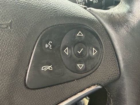 Used 2016 Chevrolet Impala LT FWD image 24