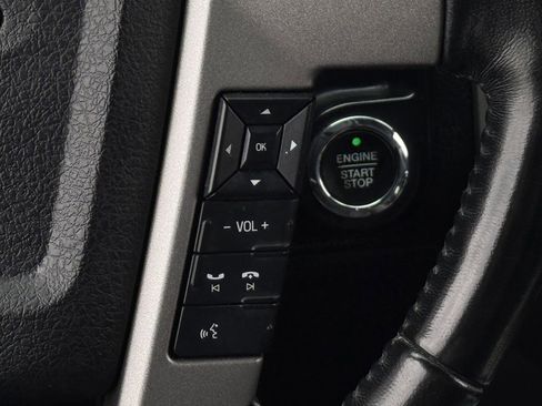 Used 2016 Ford Expedition EL Limited image 16