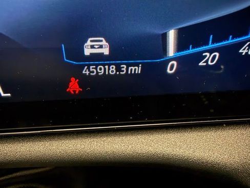 Used 2024 Ford Mustang Premium image 18