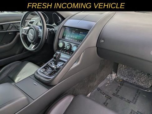 Used 2019 Jaguar F-TYPE Coupe image 11
