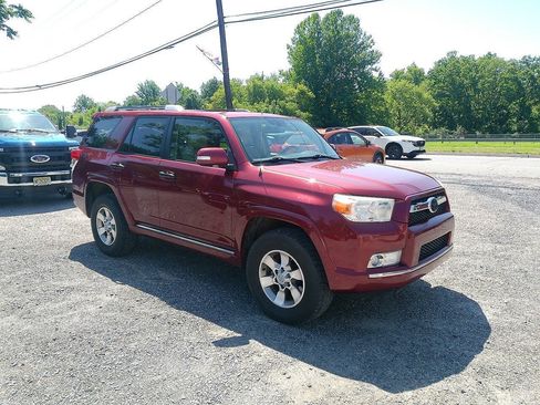 Used 2013 Toyota 4Runner SR5 w/ Convenience Pkg AWD/4WD image 6