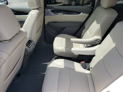 Used 2024 Cadillac XT6 Premium Luxury w/ LPO, Floor Liner Package AWD/4WD image 26
