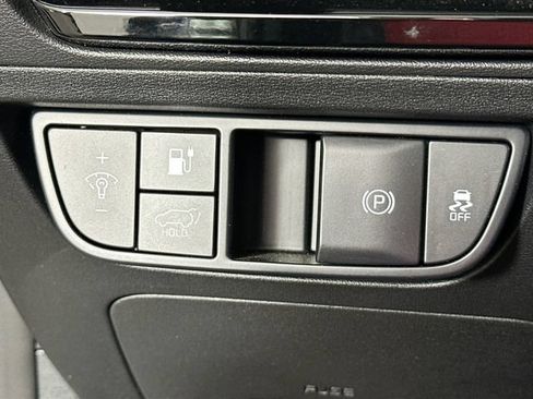 Used 2024 Kia EV6 Wind w/ Wind Technology Package AWD/4WD image 25