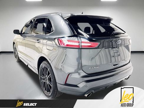 Used 2020 Ford Edge ST-Line w/ Cold Weather Package FWD image 10