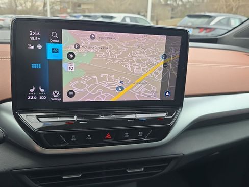 Used 2021 Volkswagen ID.4 Pro S w/ Gradient Package image 25