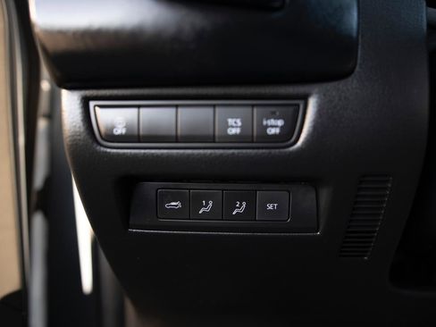 Used 2023 MAZDA CX-50 Meridian Edition w/ Apex Package image 11