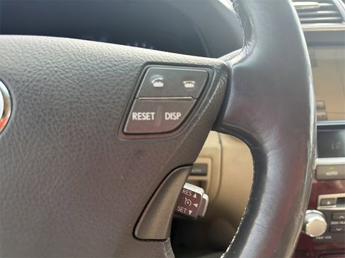 Used 2010 Lexus LS 460 image 25