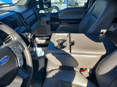 Used 2019 Ford F250 XL w/ STX Appearance Package image 13