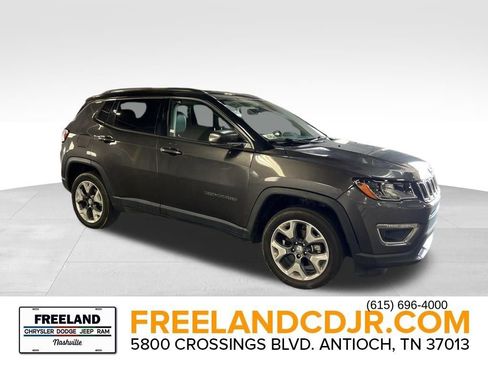 Used 2020 Jeep Compass Limited image 1