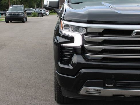 Used 2023 Chevrolet Silverado 1500 High Country w/ Max Trailering Package image 48