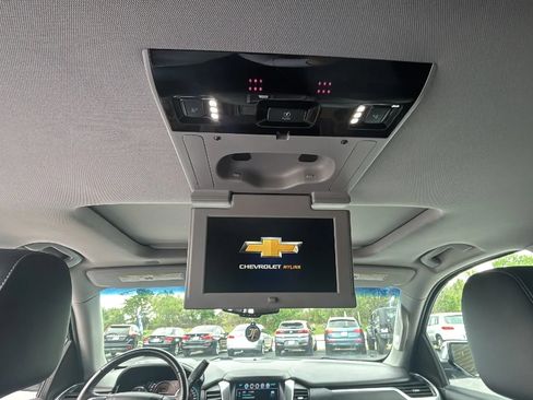 Used 2017 Chevrolet Tahoe Premier RWD image 18