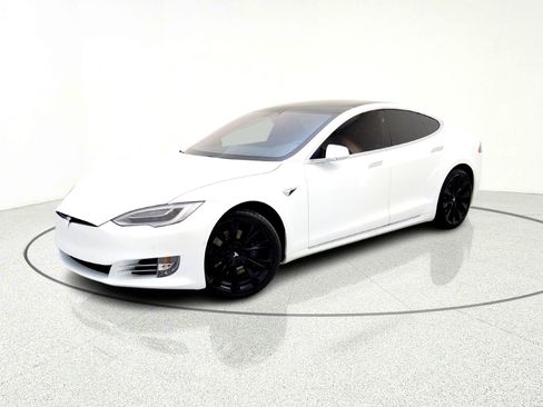 Used 2018 Tesla Model S P100D image 1