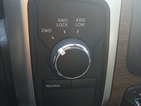 Used 2016 RAM 2500 Laramie image 17