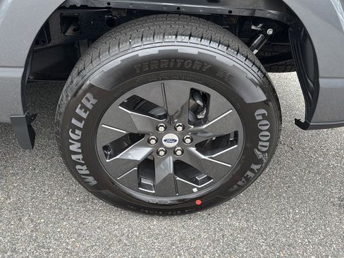 Certified 2025 Ford F150 STX w/ Equipment Group 200A image 30
