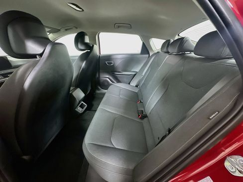 Used 2025 Kia K4 FWD image 26