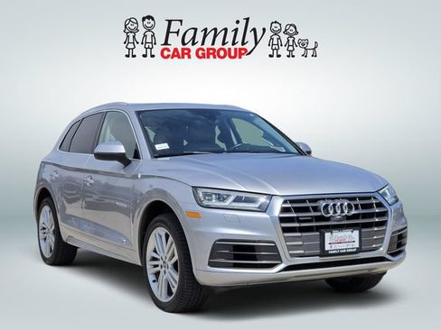 Used 2018 Audi Q5 Prestige AWD/4WD image 2