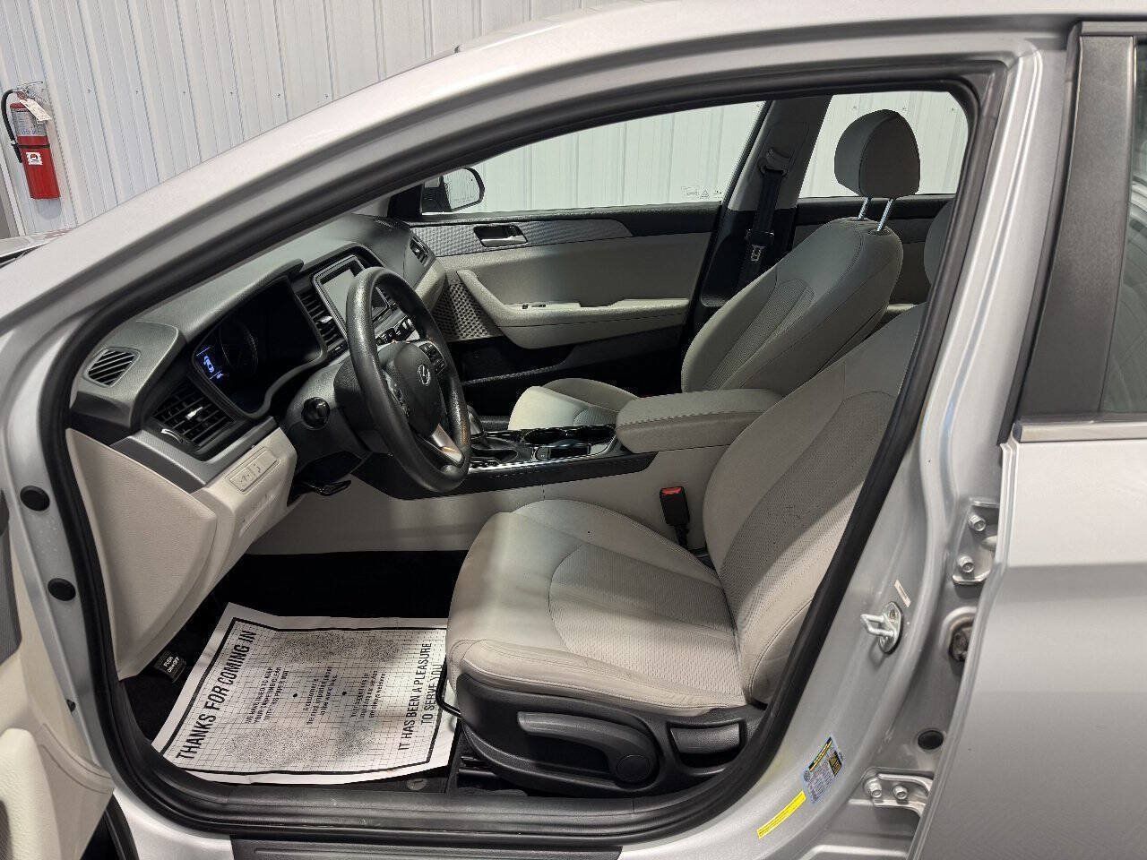 Used 2018 Hyundai Sonata ECO FWD image 9
