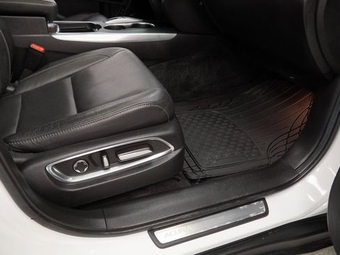 Used 2020 Acura MDX SH-AWD w/ Technology Package image 52