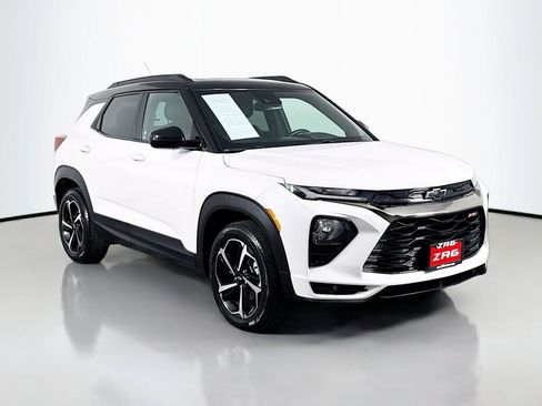 Used 2021 Chevrolet TrailBlazer RS w/ Sun and Liftgate Package AWD/4WD image 7