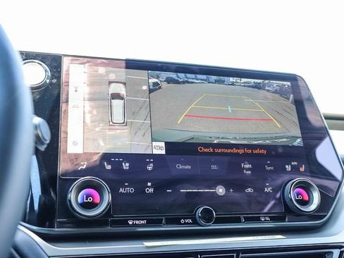 New 2026 Lexus TX 550h AWD Plug-In Hybrid image 31