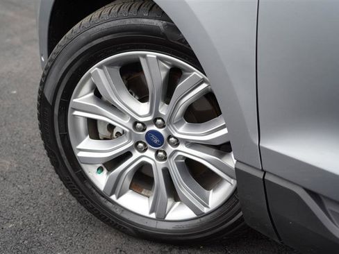 Used 2020 Ford Edge Titanium w/ Equipment Group 301A image 14