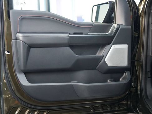 Used 2025 Ford F150 Raptor AWD/4WD image 11