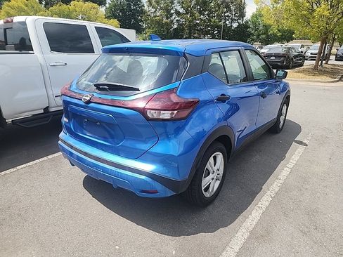 Used 2022 Nissan Kicks S FWD image 4