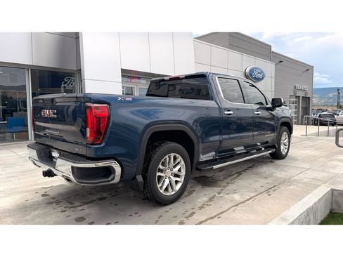 Used 2020 GMC Sierra 1500 SLT w/ SLT Premium Plus Package AWD/4WD image 10