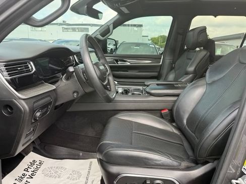 Certified 2022 Jeep Wagoneer Series II w/ Convenience Group I AWD/4WD image 20