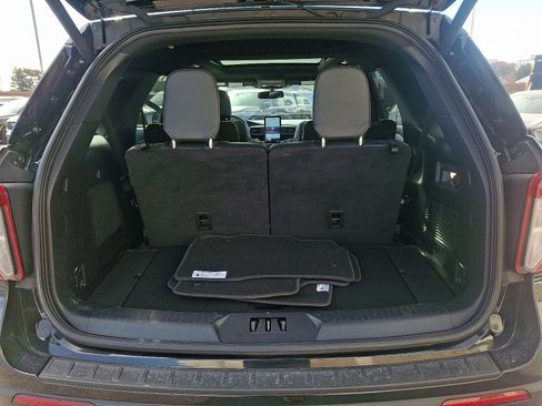 Certified 2022 Ford Explorer ST w/ Equipment Group 401A image 29
