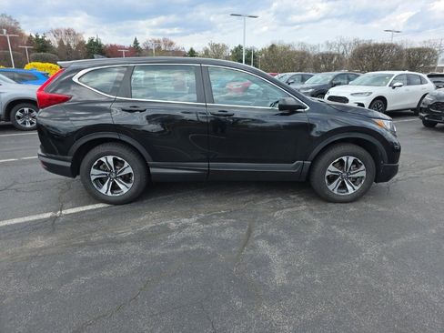 Used 2017 Honda CR-V LX image 8