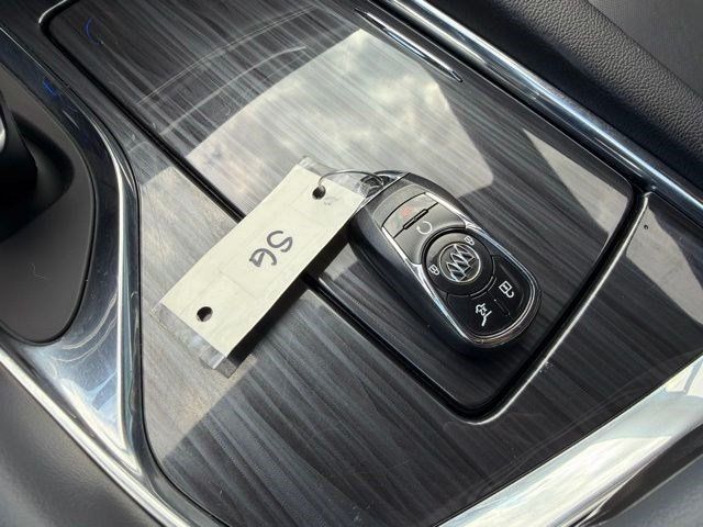 Used 2018 Buick Enclave Essence AWD/4WD image 34