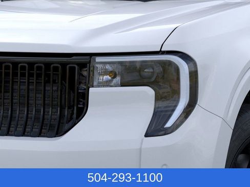 New 2025 Ford Maverick Lobo image 19