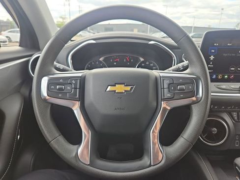 Used 2025 Chevrolet Blazer LT w/ Convenience Package AWD/4WD image 15