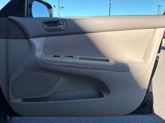 Used 2003 Toyota Camry LE FWD image 7