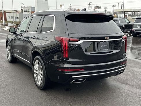 Certified 2024 Cadillac XT6 Premium Luxury w/ LPO, Floor Liner Package image 8