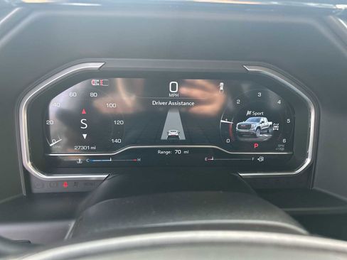 Used 2024 GMC Sierra 1500 AT4 w/ Technology Package image 11