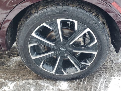 Certified 2024 Lincoln Nautilus Reserve w/ Equipment Group 203A image 7