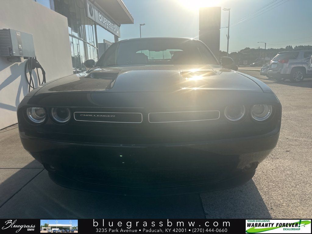 Used 2017 Dodge Challenger GT w/ Driver Convenience Group AWD/4WD image 7