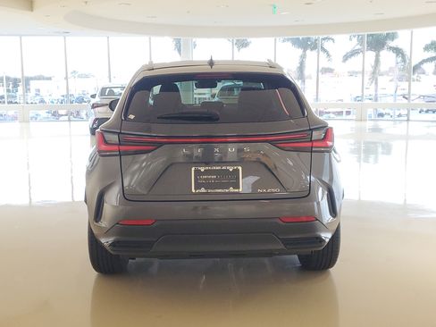 Certified 2025 Lexus NX 250 FWD w/ Premium Package image 9