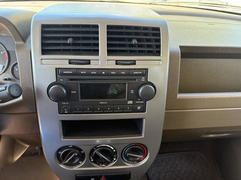 Used 2007 Jeep Patriot Sport image 43