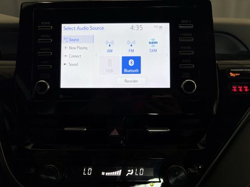 Used 2024 Toyota Camry SE FWD image 14
