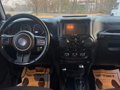 Used 2014 Jeep Wrangler Unlimited Sport w/ Quick Order Package 24S image 8