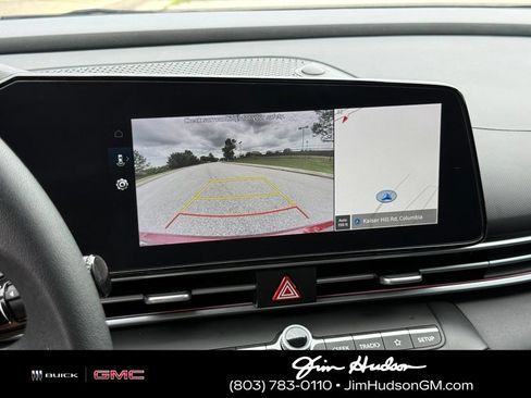 Used 2024 Hyundai Elantra SEL FWD image 29